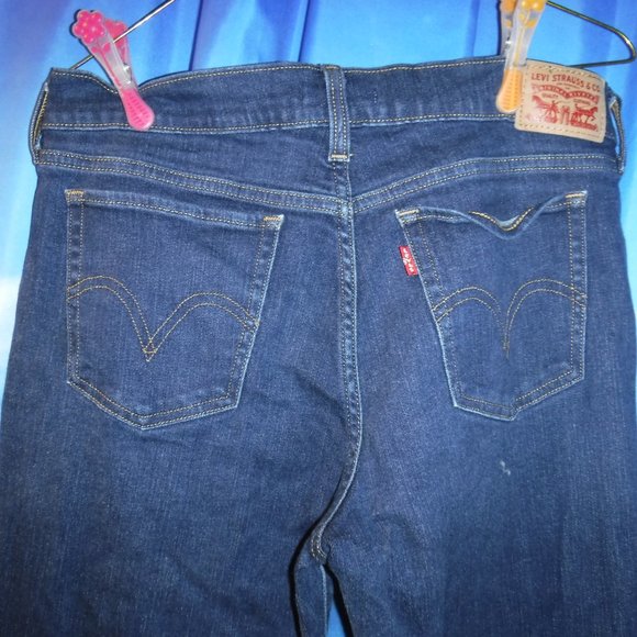 Levi Strauss & Co. 415 Relaxed bootcut - Picture 2 of 11